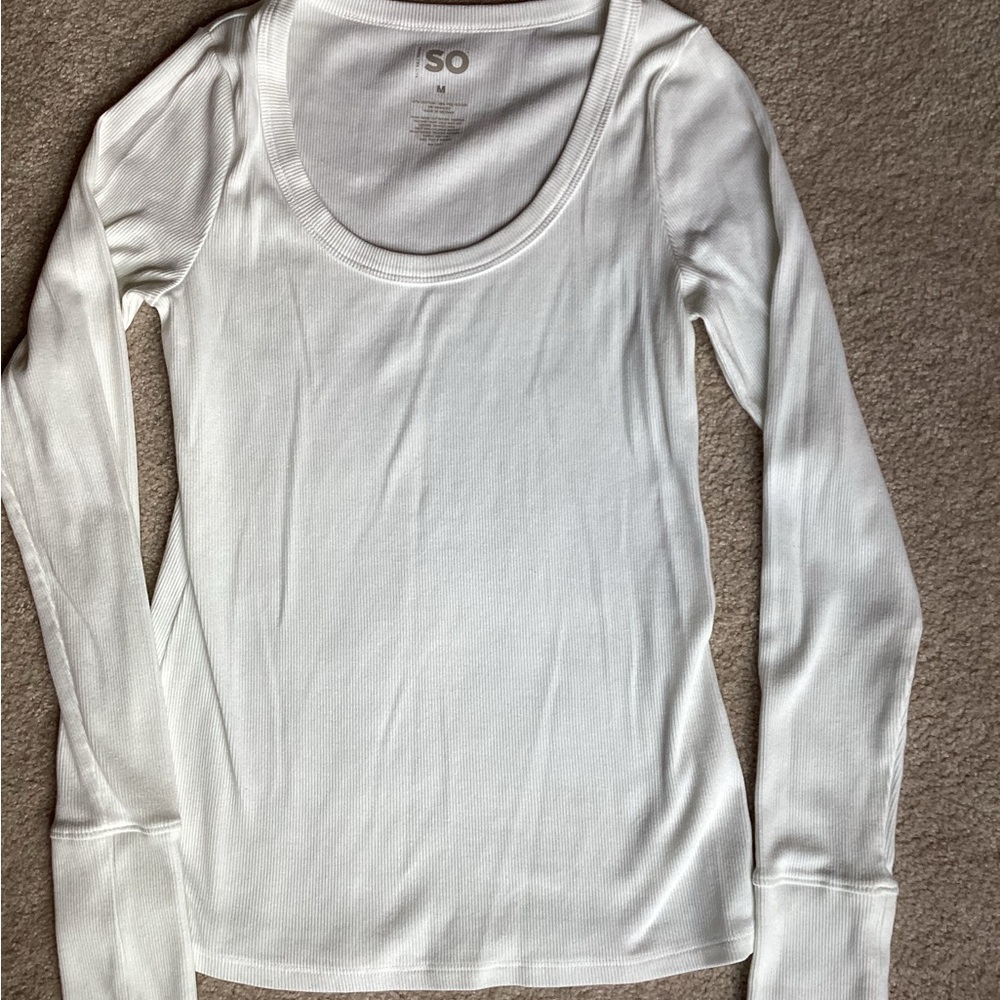 SO Women's Classic White Long Sleeve Top